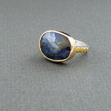 SAPPHIRE ORGANIC DOT RING