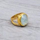 AQUAMARINE GOLD RING