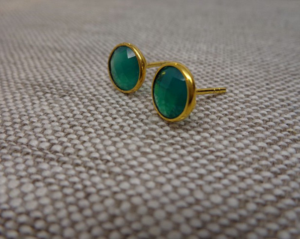 GREEN ONYX GOLD POST EARRINGS SONIA TONKIN