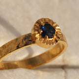 SAPPHIRE GOLD RING