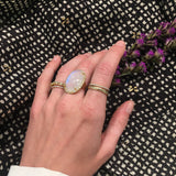 CABOCHON MOONSTONE GOLD RING