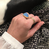 AUSTRALIAN OPAL GOLD RING
