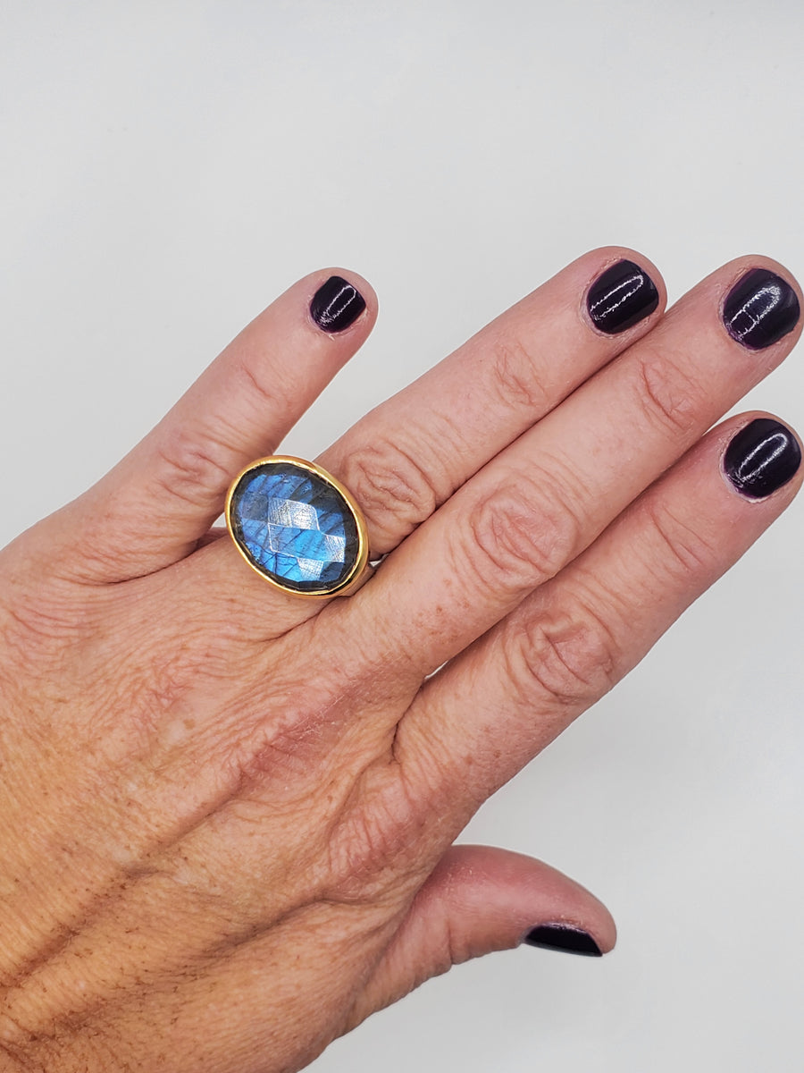 BLUE FIRE LABRADORITE GOLD RING