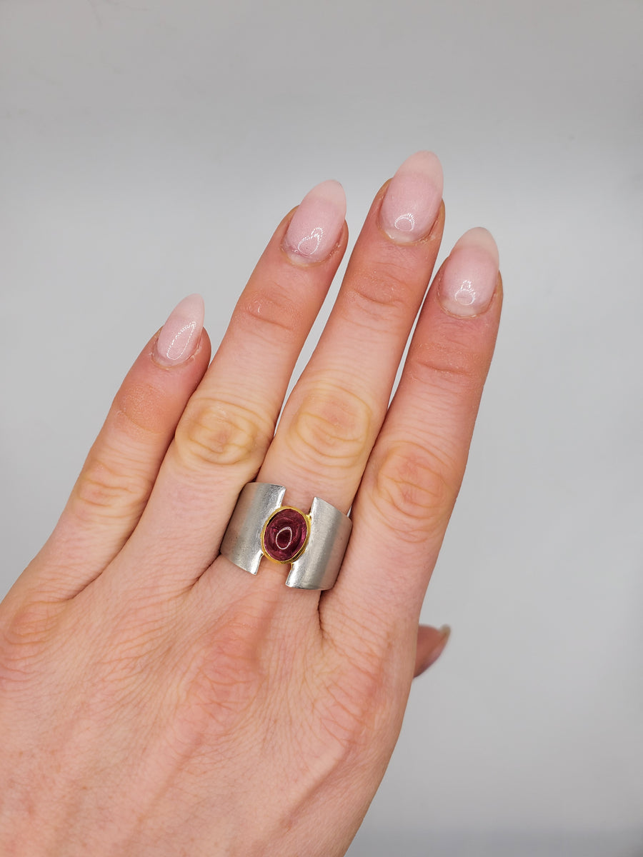 CABOCHON TOURMALINE  RING