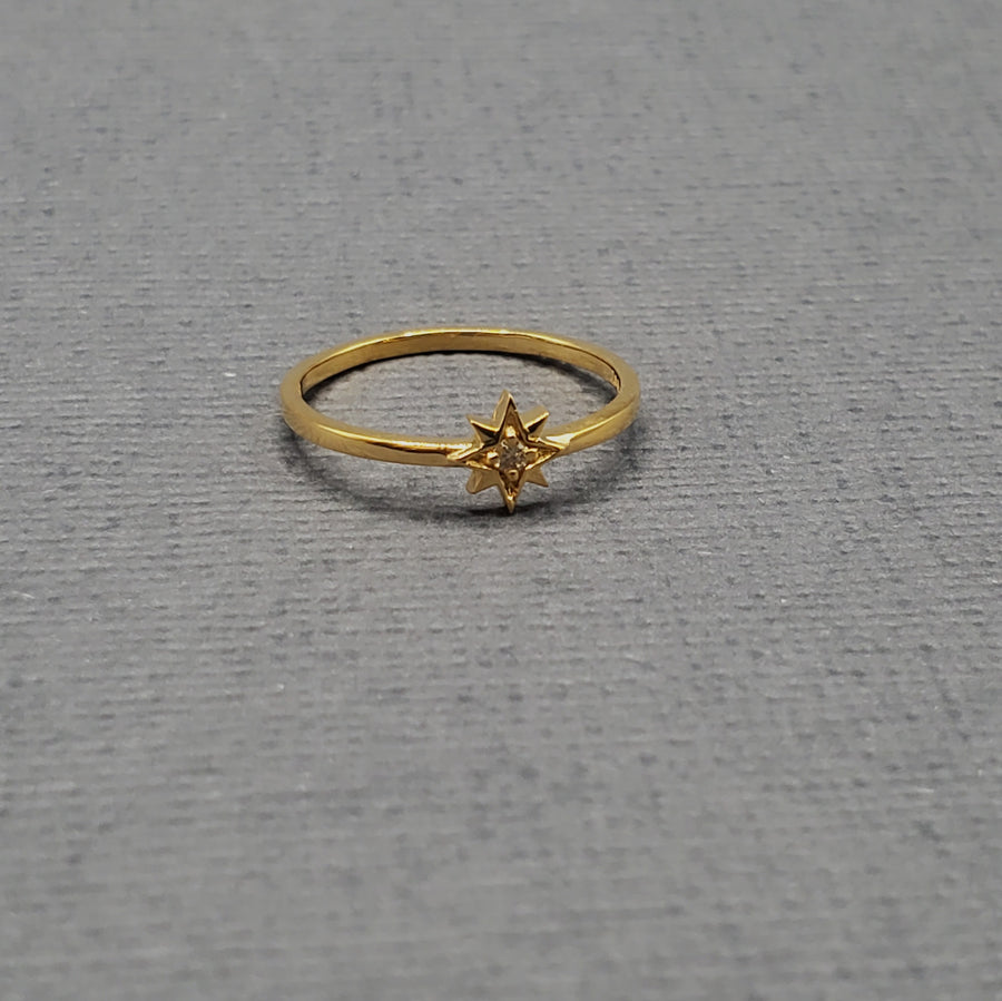 STAR DIAMOND RING