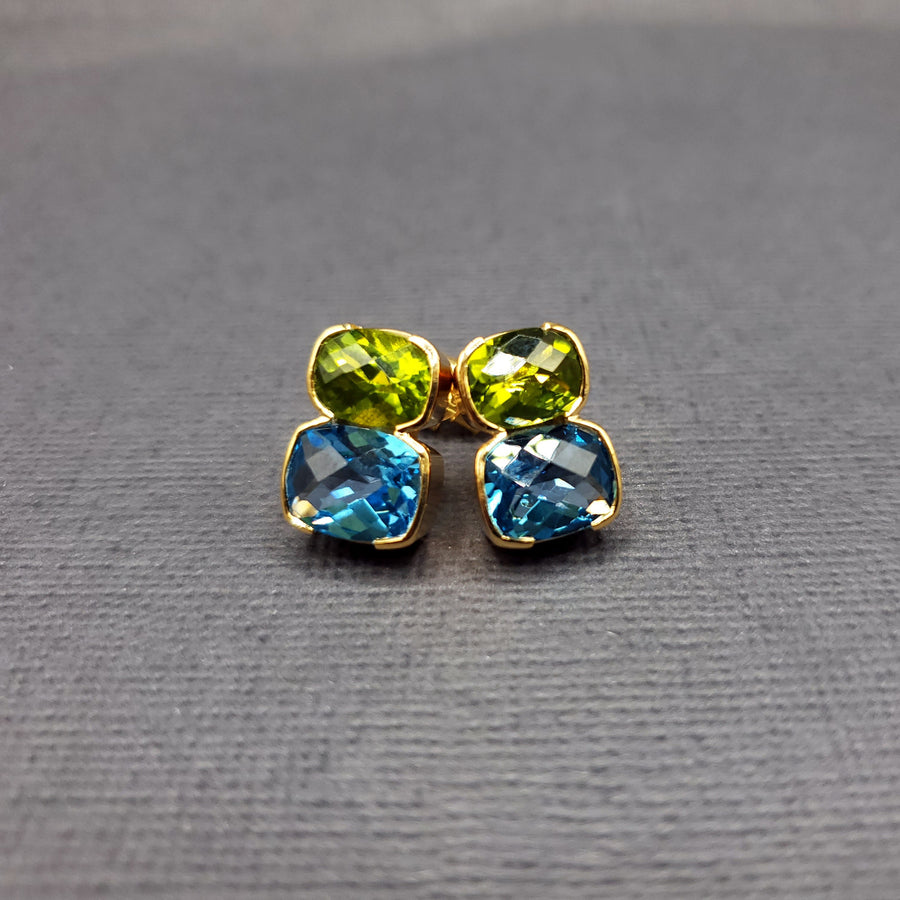 PERIDOT BLUE TOPAZ GOLD POST EARRINGS