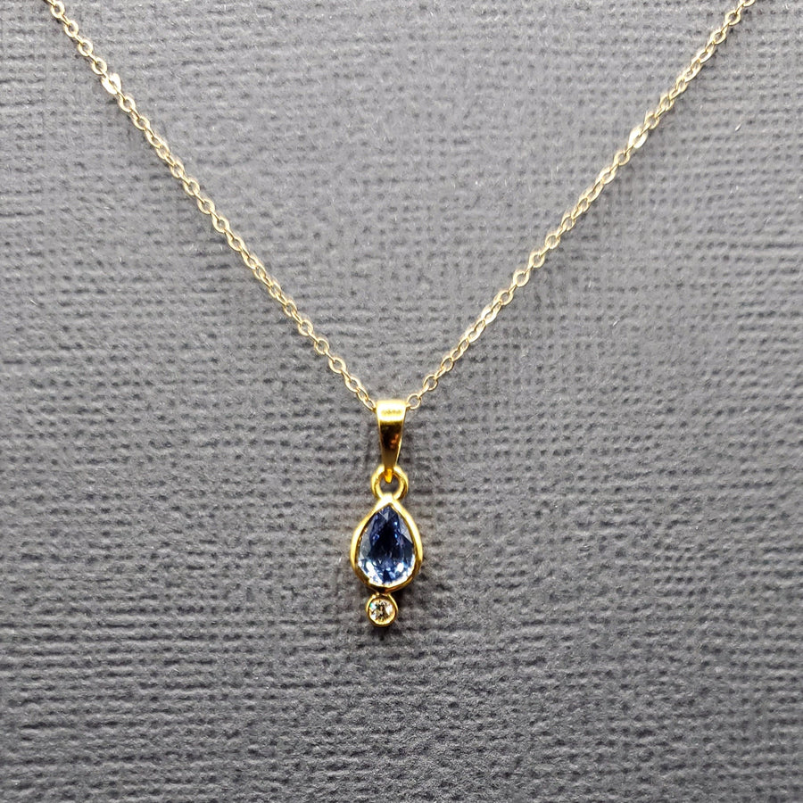 SAPPHIRE AND DIAMOND PENDANT