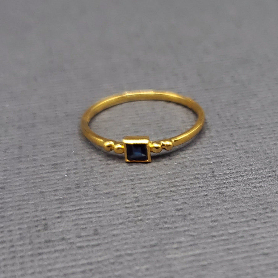 PRECIOUS GEMSTONE GOLD RING