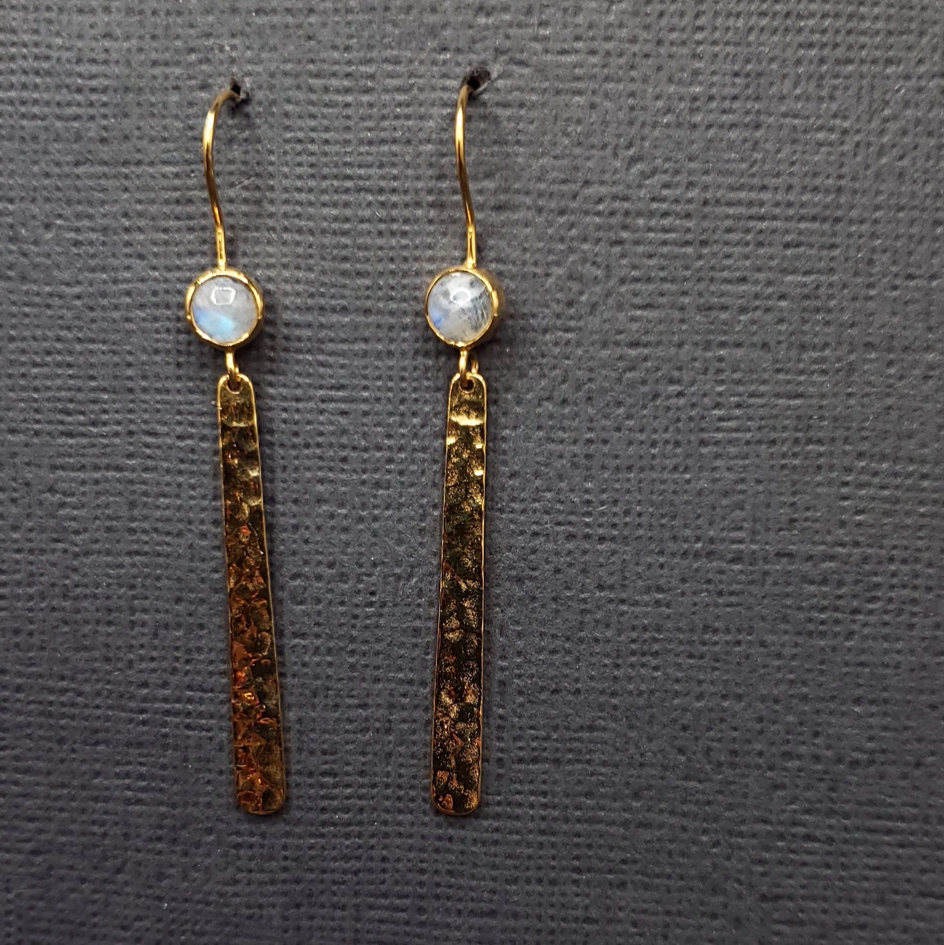 HAMMERED BAR GOLD GEMSTONE EARRINGS