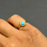 CABOCHON TURQUOISE GOLD RING