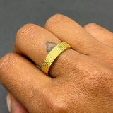 HAMMERED GOLD BAND RING