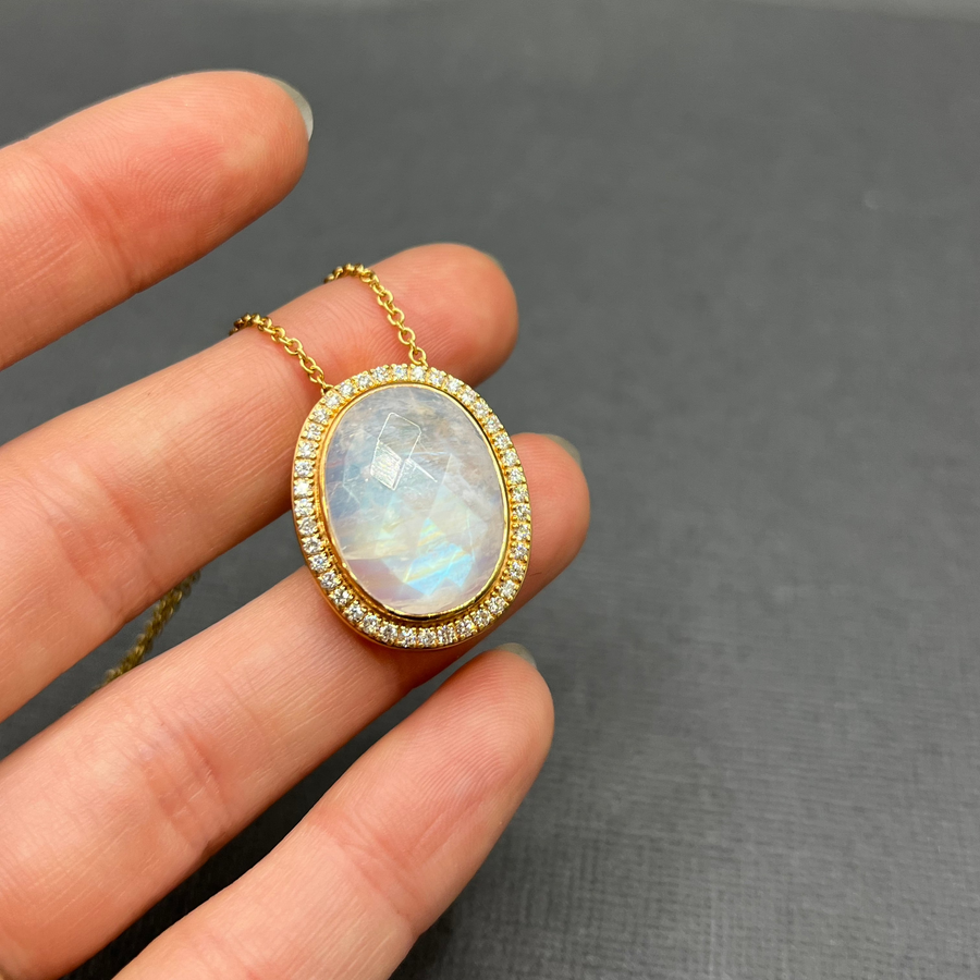 MOONSTONE AND DIAMOND PENDANT NECKLACE