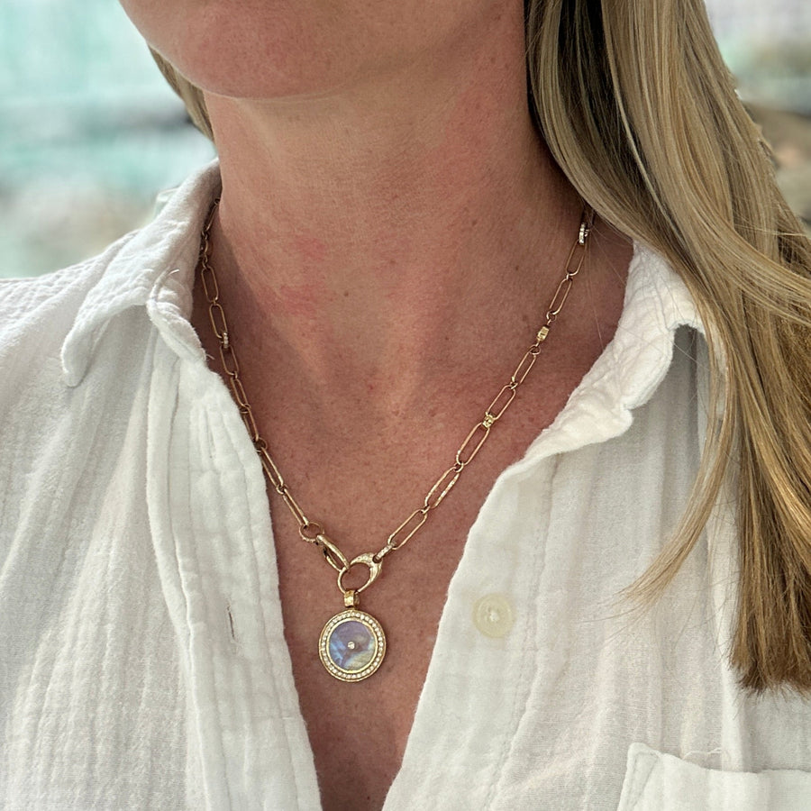 GOLD LINKS WITH DIAMONDS AND MOONSTONES NECKLACE