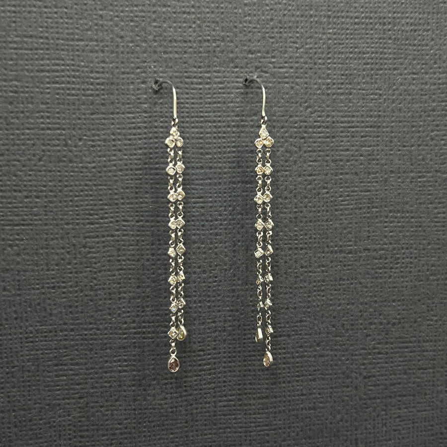 DIAMOND DANGLE WHITE GOLD EARRINGS