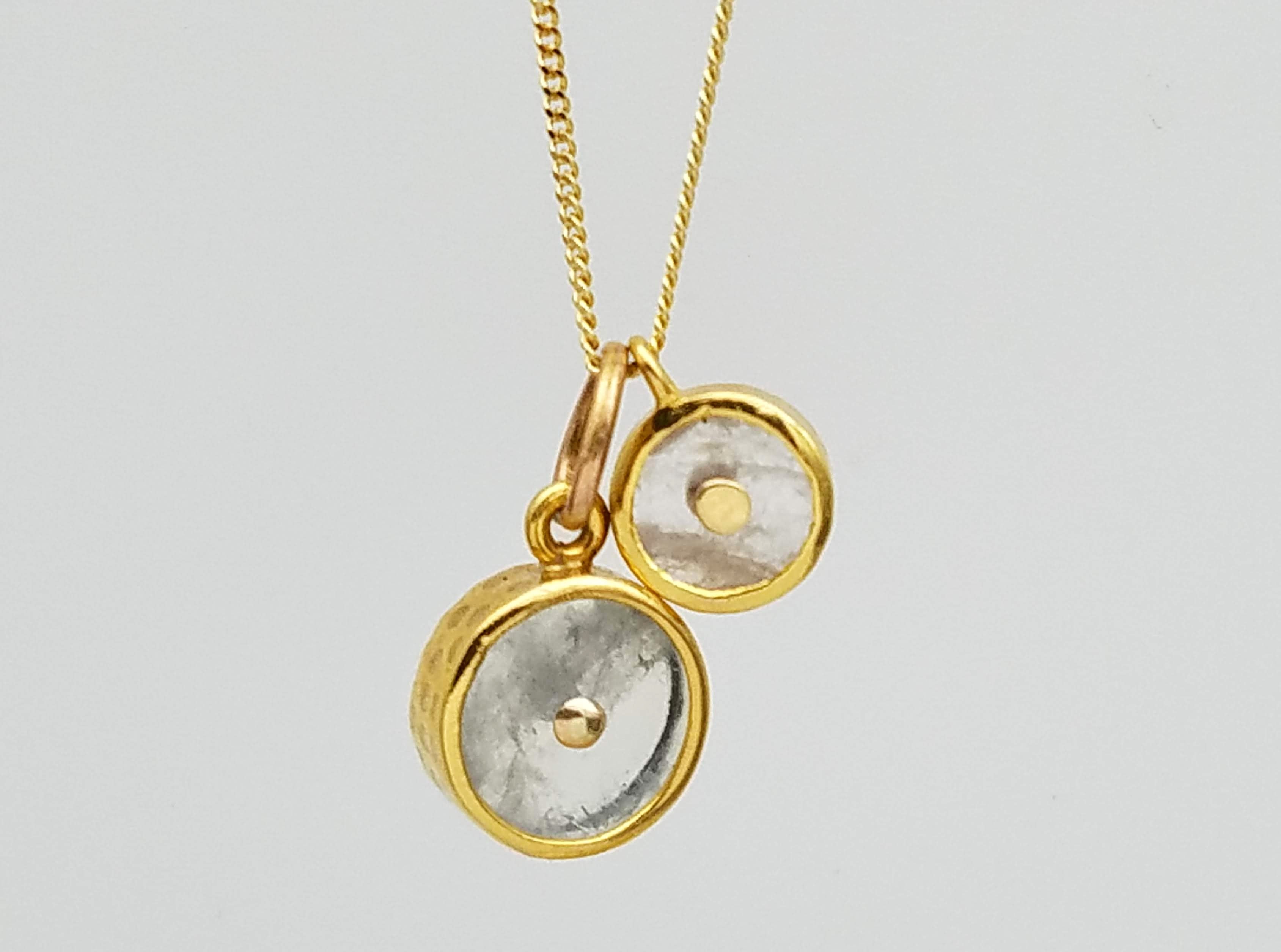 DOS SOL SIGNATURE GOLD NECKLACE