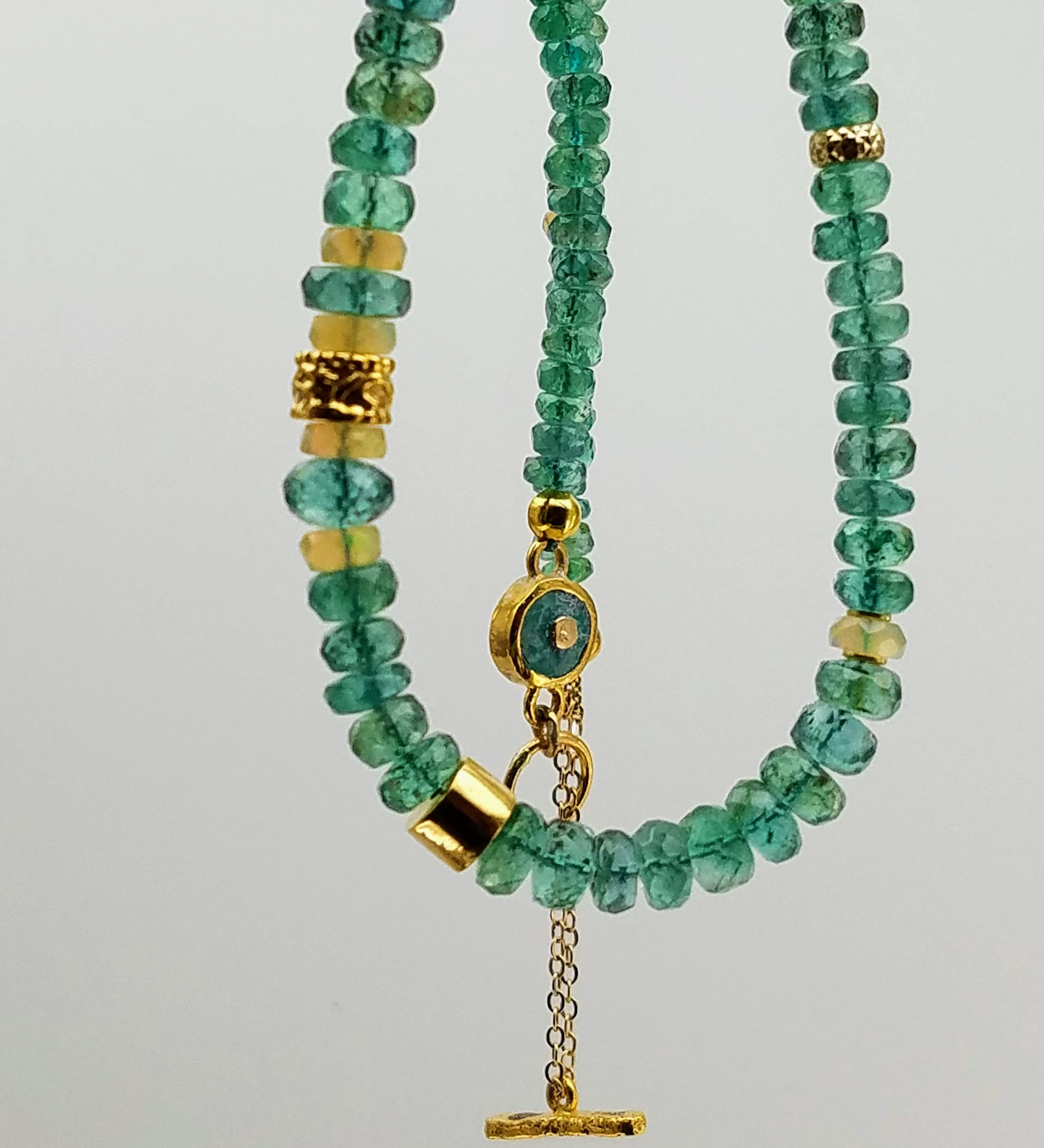 EMERALD GREEN AMETHYST CHARMS GOLD NECKLACE SONIA TONKIN