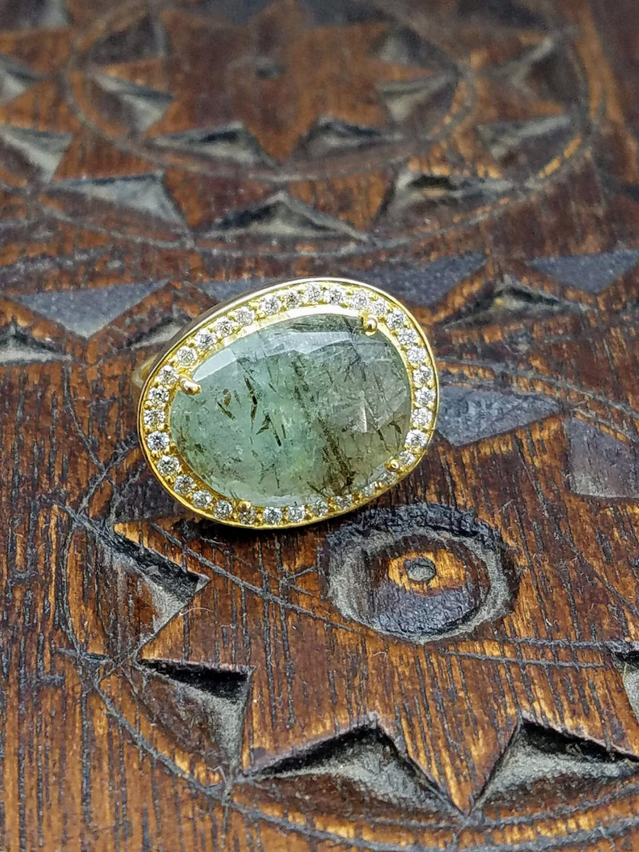 GREEN BERYL DIAMOND RING