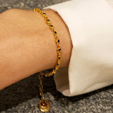DIAMOND SHAPPHIRE GOLD BRACELET