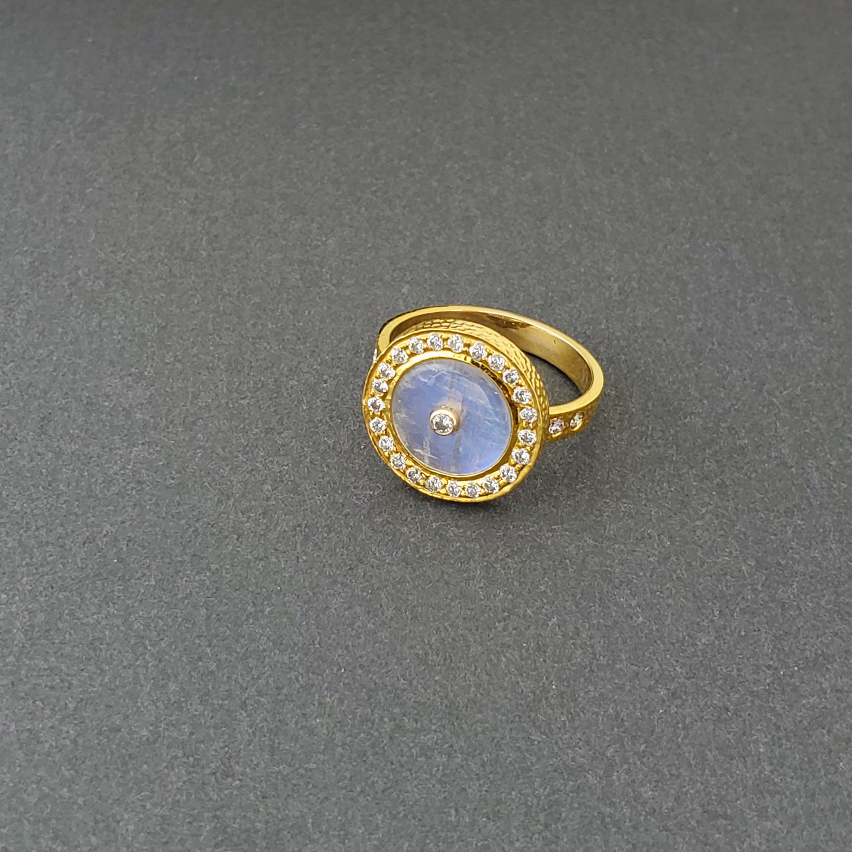 GOLDEN SUN RING