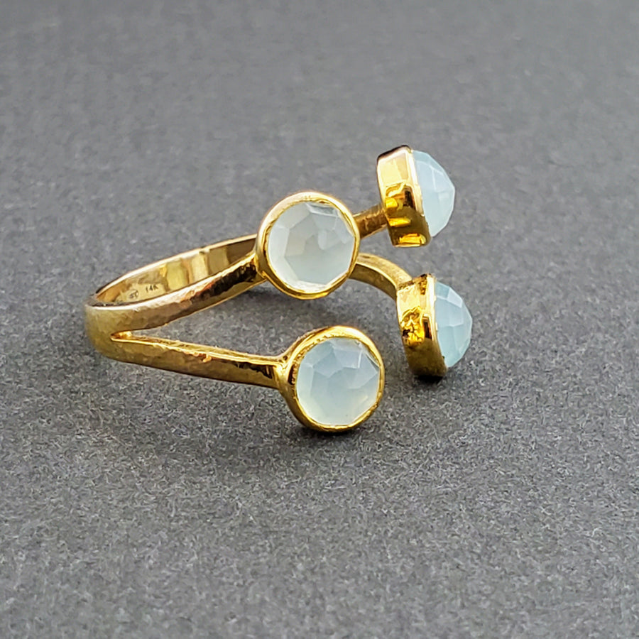 CHALCEDONY GOLD RING