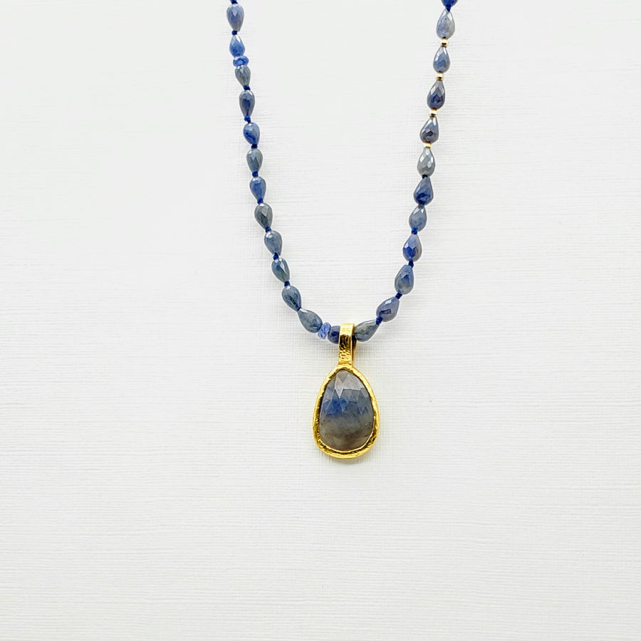 BEADED SAPPHIRES GOLD NECKLACE