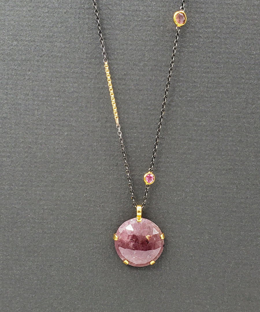 RUBY GOLD NECKLACE
