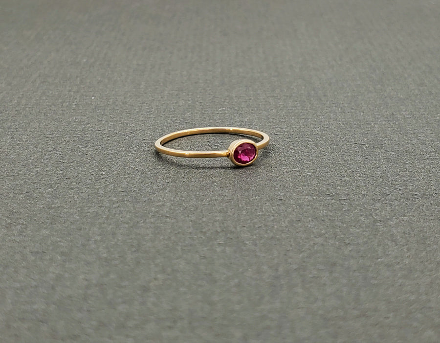 SOLITAIRE RUBY RING