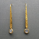 HAMMERED GOLD LONG EARRINGS