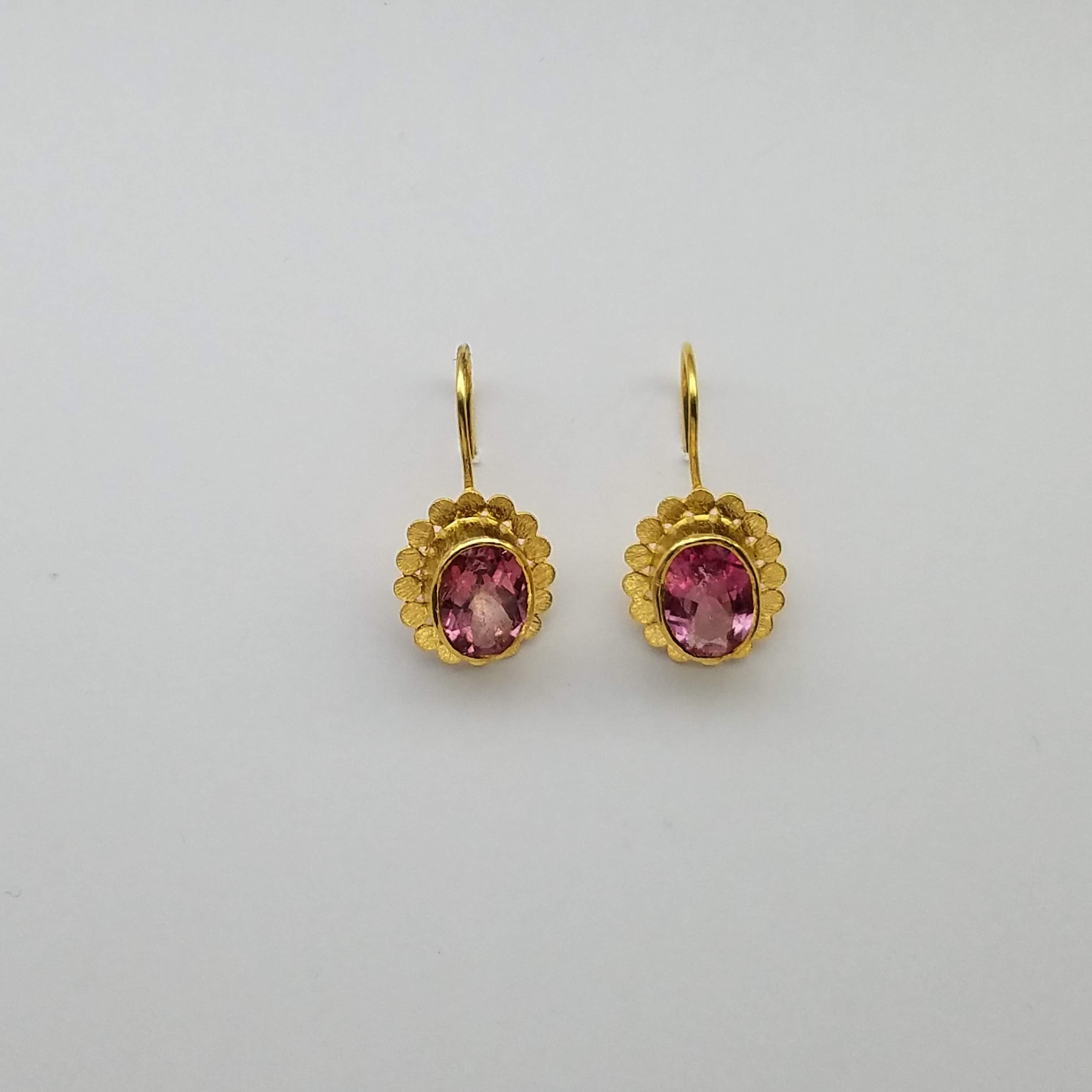 PINK TOURMALINE GOLD EARRINGS SONIA TONKIN